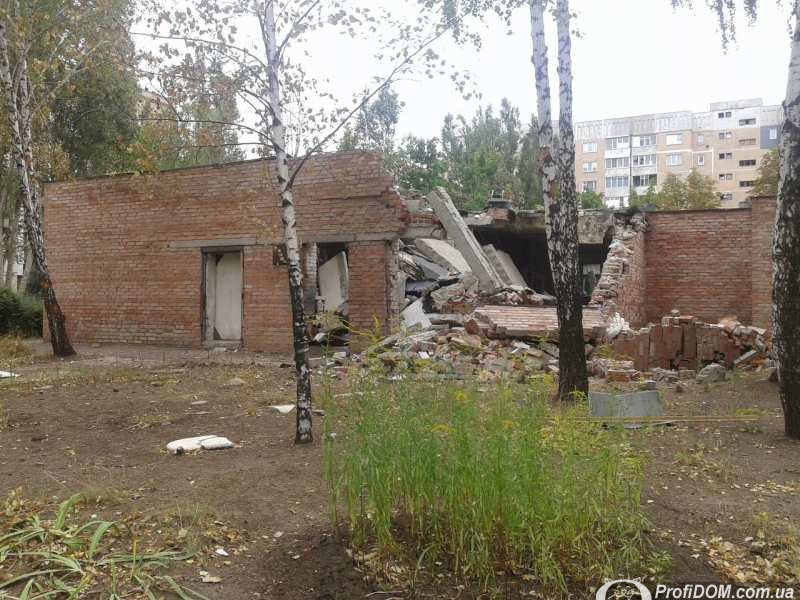 Все разрушения Луганска_309