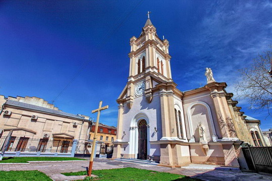 Самые известные католические храмы Украины