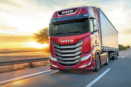 IVECO S-WAY