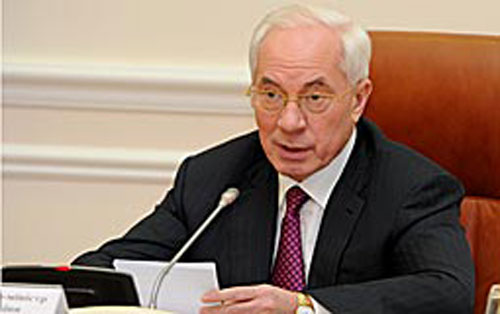 Николай Азаров считает вопрос реформы ЖКХ приоритетным для правительства