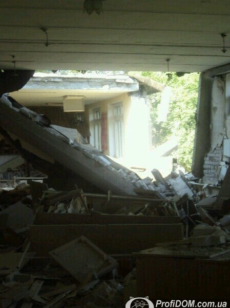 Все разрушения Луганска_208