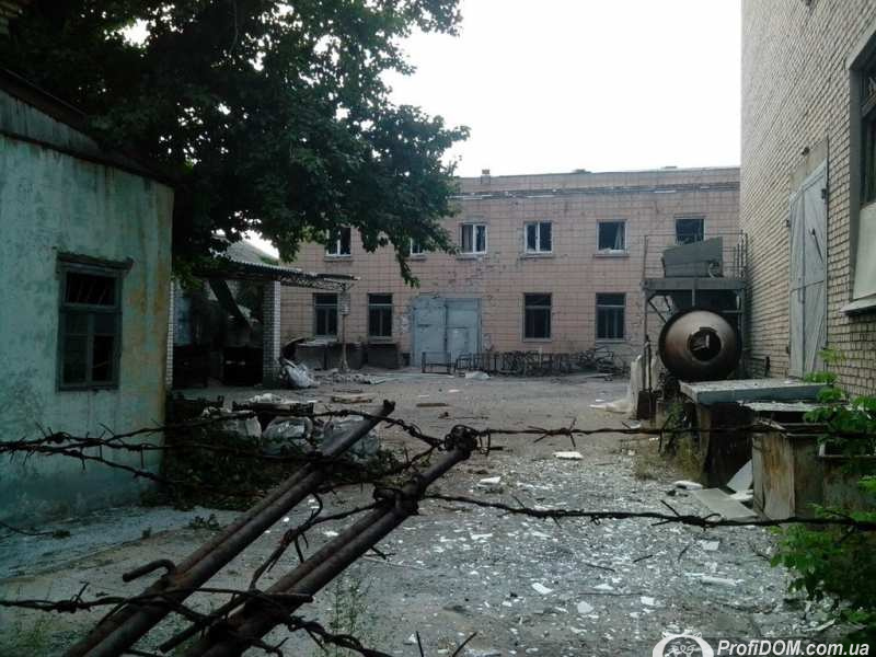 Все разрушения Луганска_226