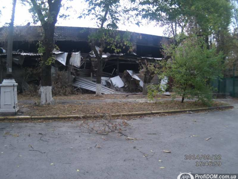 Все разрушения Луганска_537