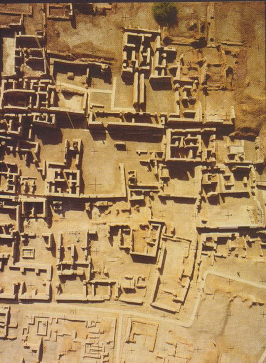 Почему, практически, мгновенно погиб идеально спроектированный древний город