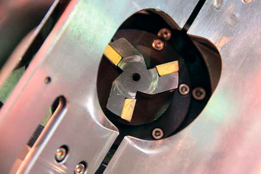 Ручной кромочный фрезер по металлу Metabo KFM 16-15 F