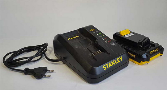 Новые аккумуляторные инструменты Stanley с «красной меткой»