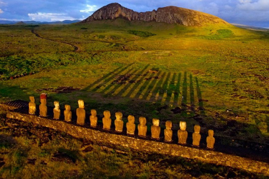 Раскрыта загадка: как были построены таинственные статуи на острове Пасхи