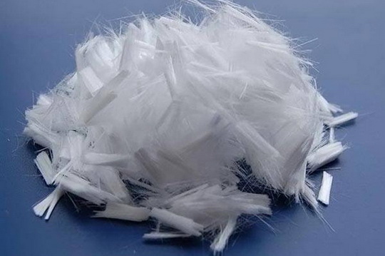 Как использовать фиброволокно для стяжки пола