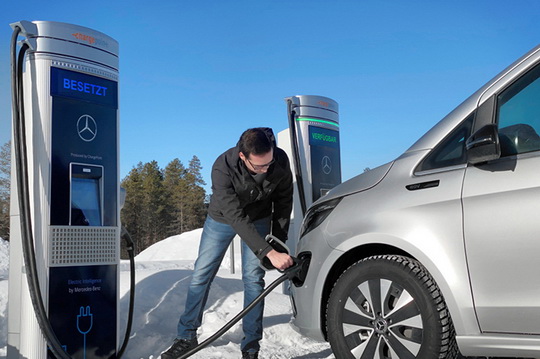 Новый электровен Mercedes-Benz прошел тесты в Арктике