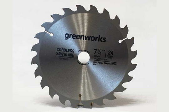 Àêêóìóëÿòîðíàÿ äèñêîâàÿ ïèëà Greenworks GD24CS