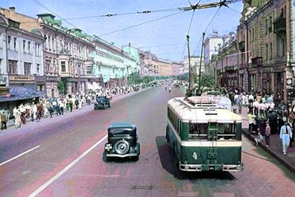 Киев 5. Киев 1937. Киевский Крещатик 1981 год. Киев 1937 год. Киев 1940 год фото.