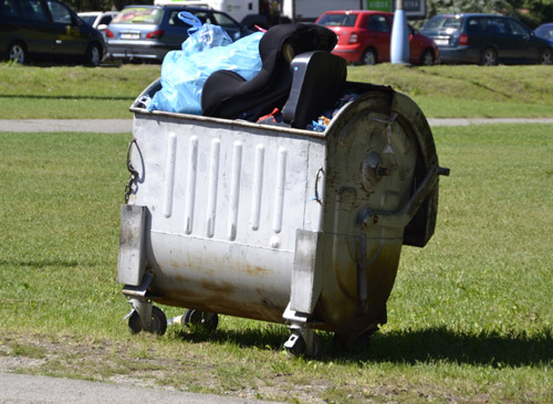 В Борисполе увеличится количество мусорных баков