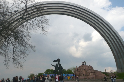 В Киеве планируется создание Аллеи Соборности