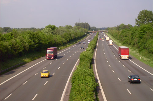 Автотбанов в Украине строить не будут