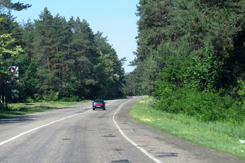 Под Черкассами на ремонте дорог чиновник украл 300 тыс. грн.