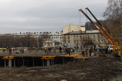 Во Львове строят уникальный для страны торговый центр