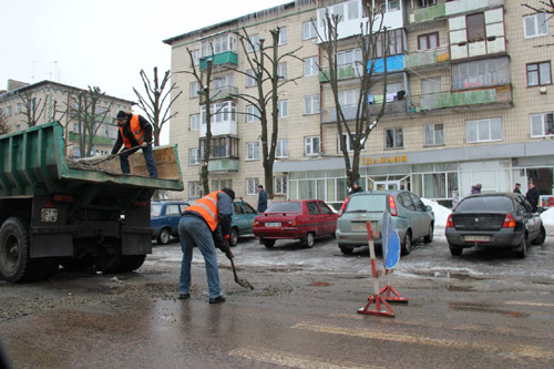 В Ивано-Франковске проведут выборочный ремонт дорог