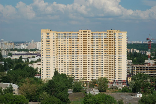 Строитель жилья для СБУ в Киеве уклонялся от развития инфраструктуры
