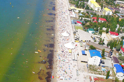 В Коблево под дачи отдали 0,5 га побережья Черного моря