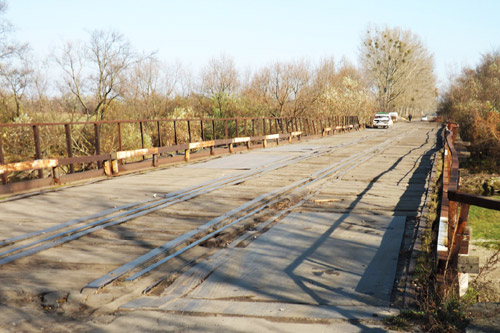 Для ремонта моста под Львовом селяне взимают плату с водителей