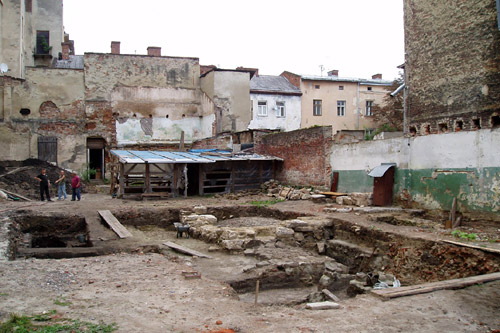 Вместо гостиницы во Львове могут построить синагогу