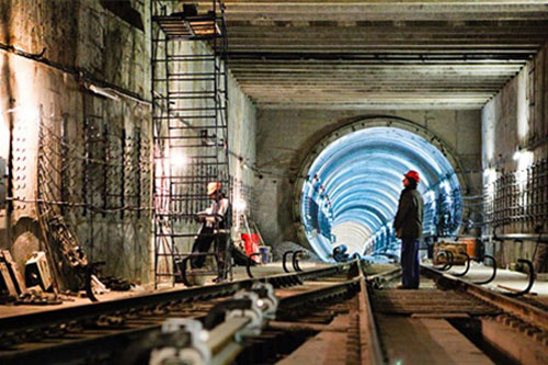 Николай Азаров ознакомится со строительством новых станций метро в Киеве