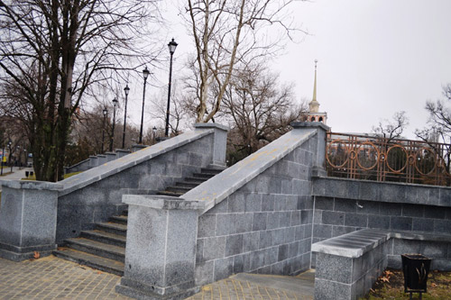 На ремонте сквера в Николаеве хотели присвоить 1 млн. грн.