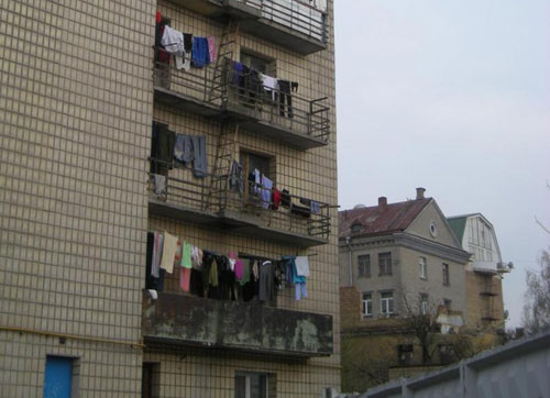 В Киевских общежитиях разрешили приватизировать квартиры