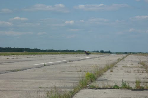 В Чернигове отстраивают военный аэродром
