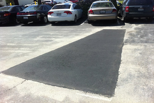 Автодоровцы бьют рекорды по ремонту дорог в районах Киева