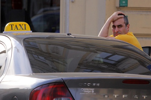 Теперь у таксистов-грачей могут конфисковывать авто