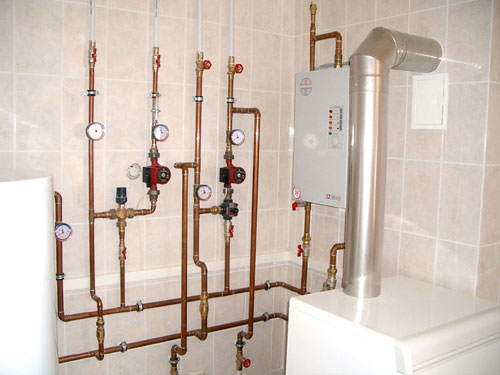 В Киеве реконструируют системы водоснабжения и отопления