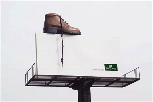 Придуманы рекламные щиты-билборды,очищающие воздух. Видео