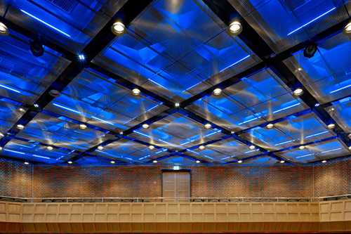 Новинка в Украине – архитектурные металлотканные фасадные сетки