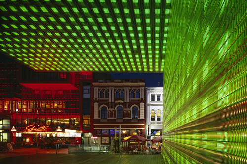 Новинка в Украине – архитектурные металлотканные фасадные сетки