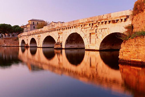 Фото дня. Потрясающие фотографии с отражением