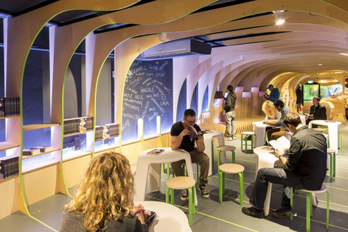 В Сиднее построили марсианское посольство