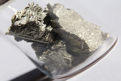 Самый дорогой металл на Земле будут производить из отходов