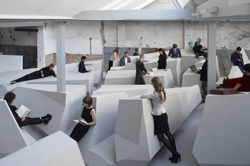 Спроектирован офис, в котором нельзя сидеть