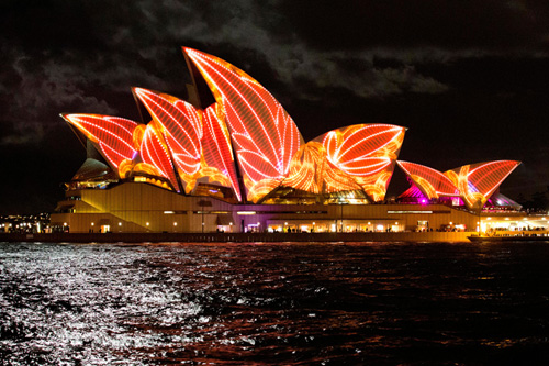 Архитектурно-световое шоу в Австралии. Видео