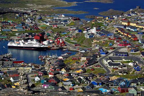 Фото дня – Какорток, сказочный город в Гренландии