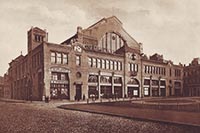 Ко Дню Киева старейшему рынку починят вход