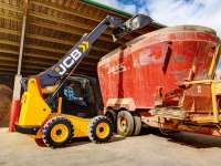 JCB разработал уникальный мини-погрузчик