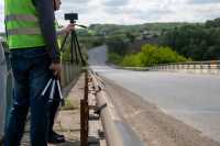 У двох областях дослiдять вплив великовагового автотранспорту на вантажнiсть мостiв