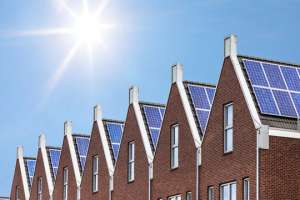 Ученые изобрели новое стекло для солнечных панелей