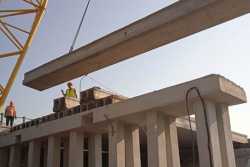 На пошкодженому вiйною мосту в Житомiрськiй областi перейшли до будiвництва