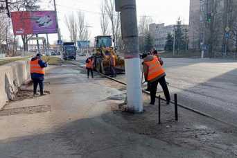 Кропивницький будуть драїти пiсля зими