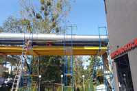 У Львовi встановлюють сучасну теплоiзоляцiю на магiстральнiй тепломережi