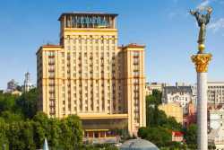 У Києвi продадуть готель