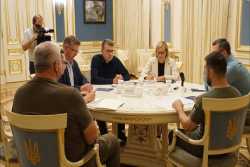 Эстония призывает начать восстанавливать Украину